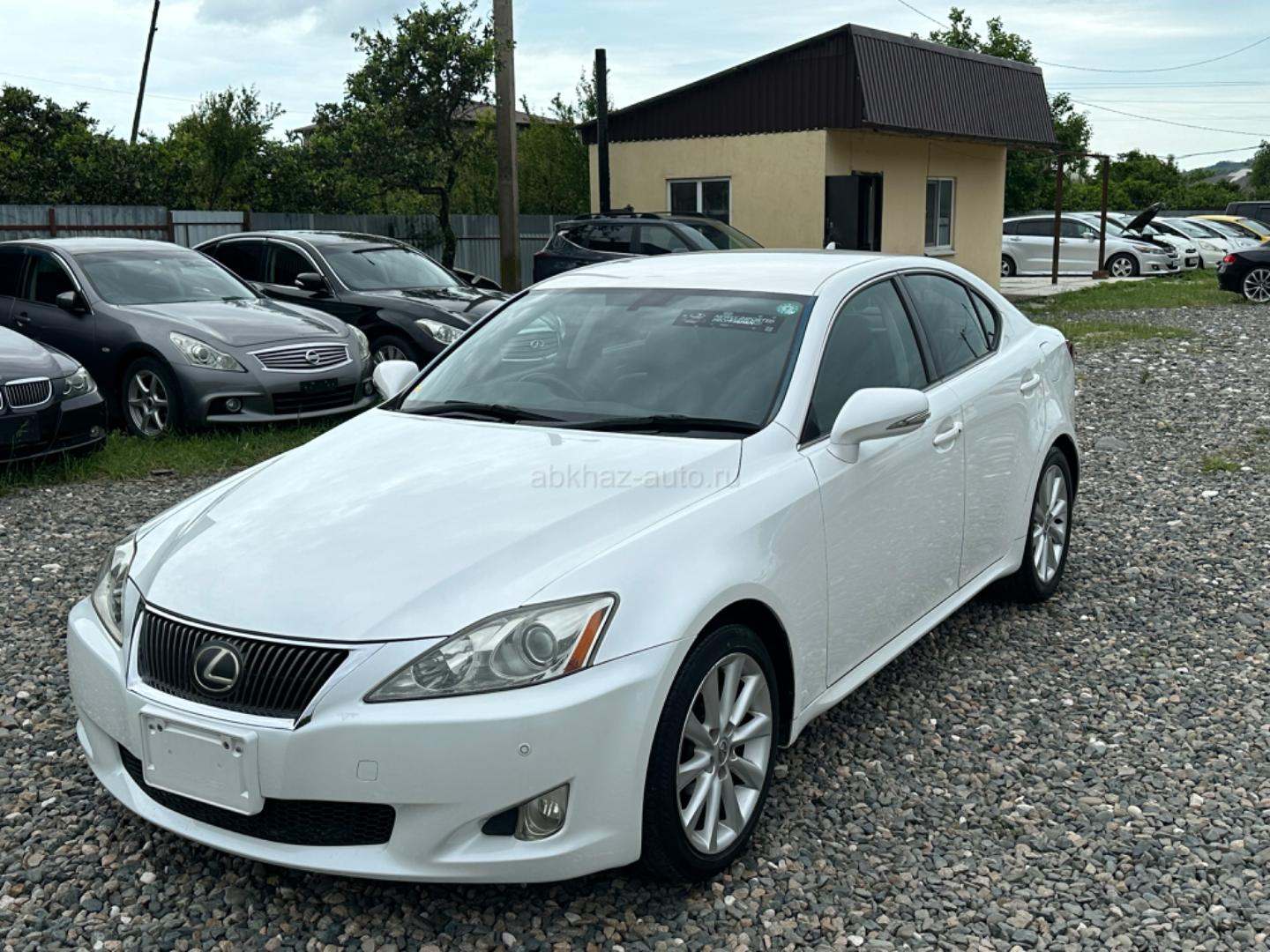 Lexus IS