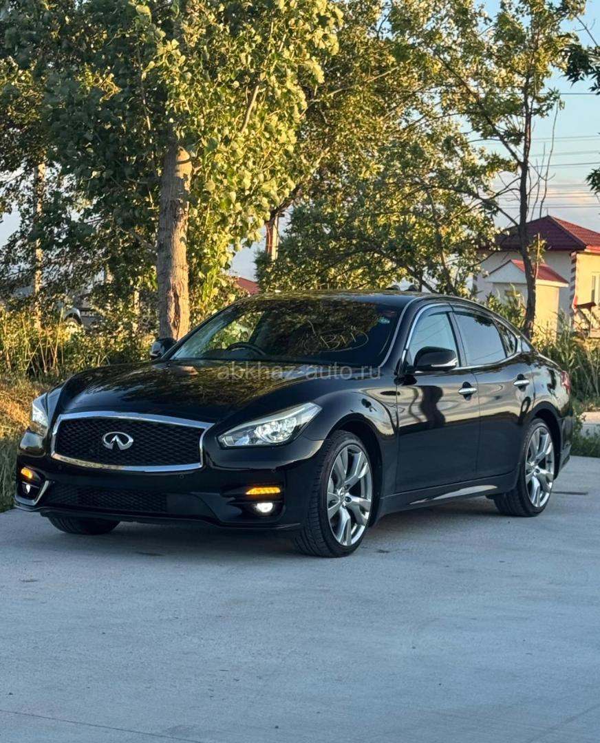 Nissan Fuga