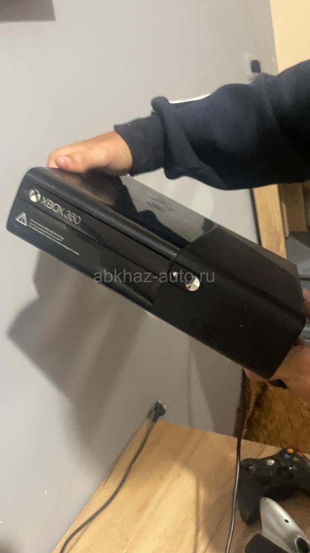 Xbox 15к торг срочно рабочий без кабеля