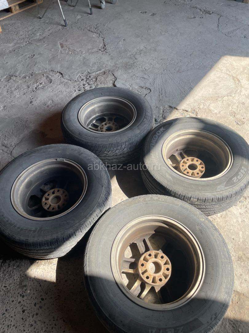 R17