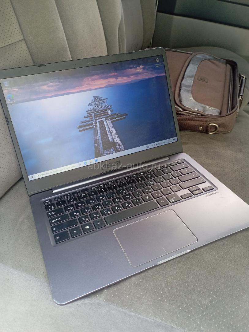 Ноутбук Asus,💥
