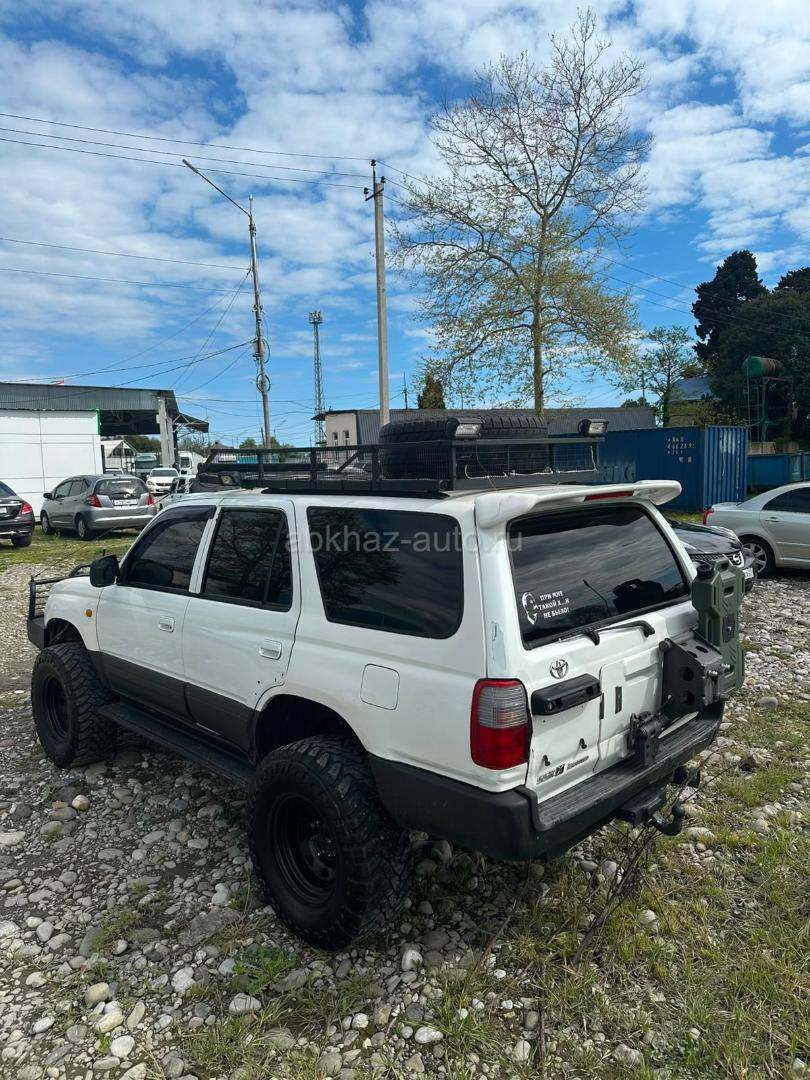Toyota Hilux Surf