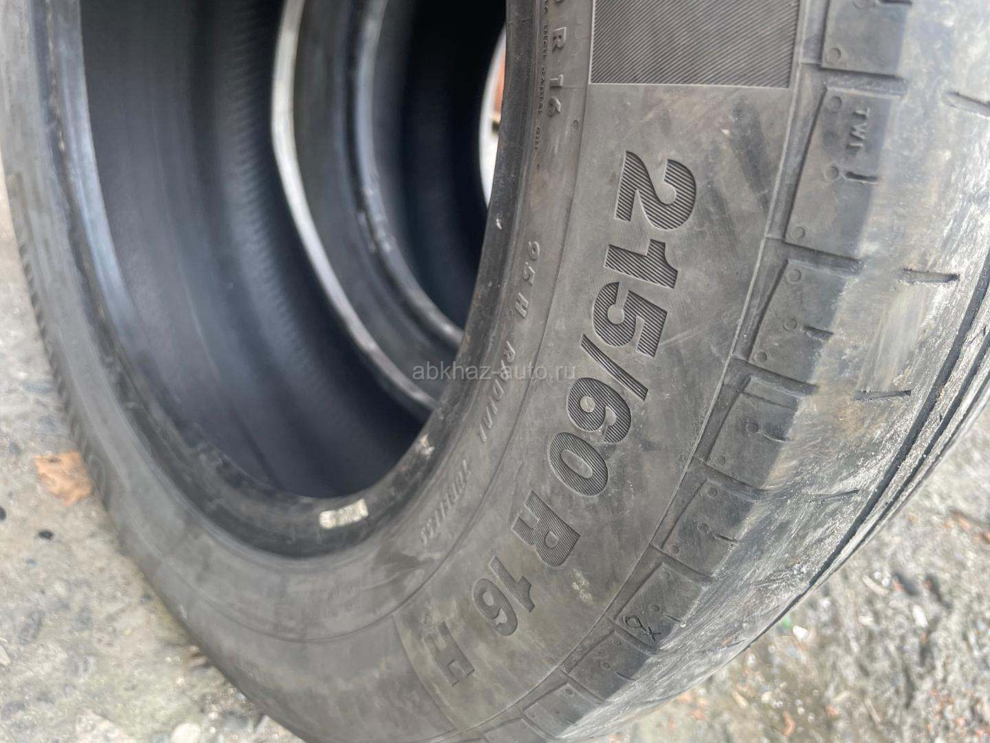 R16 215/60