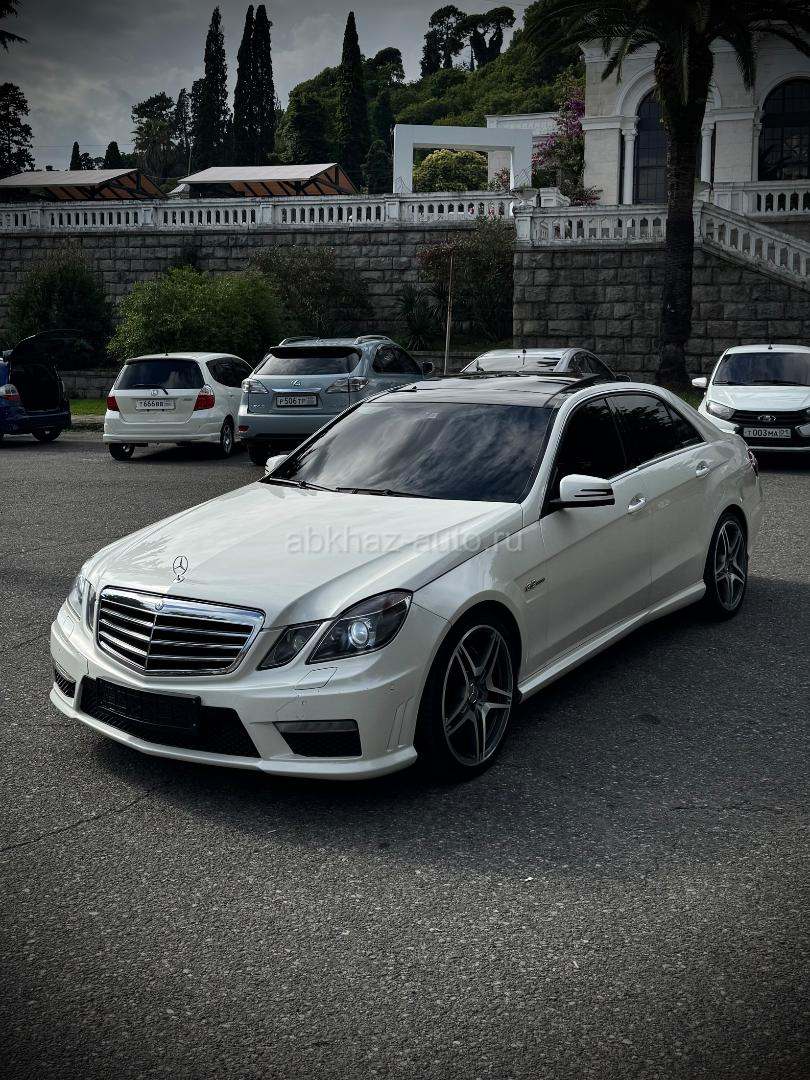 Mercedes-Benz E-Класс