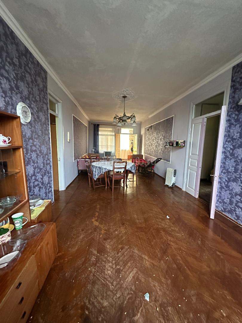 Продам дом с участком на Каштаке