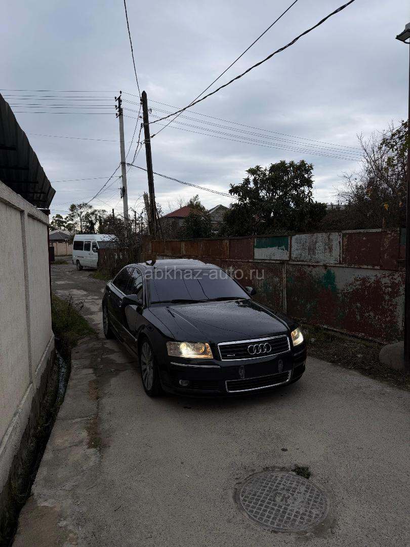 Audi A8