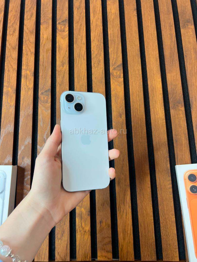 iPhone 15 128 GB 🔋85%