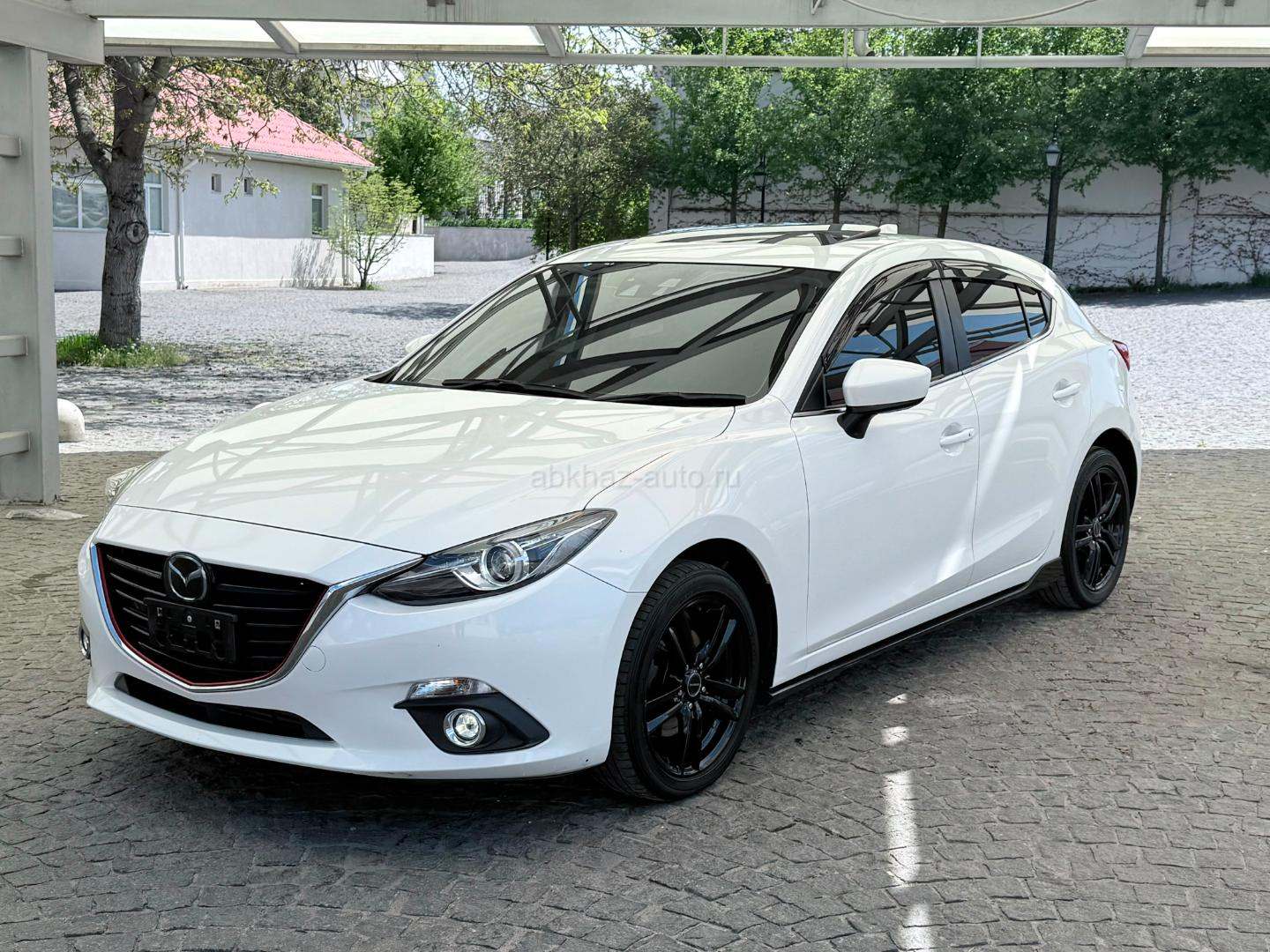 Mazda Аxela