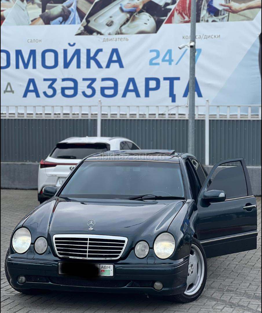 Mercedes-Benz E-Класс