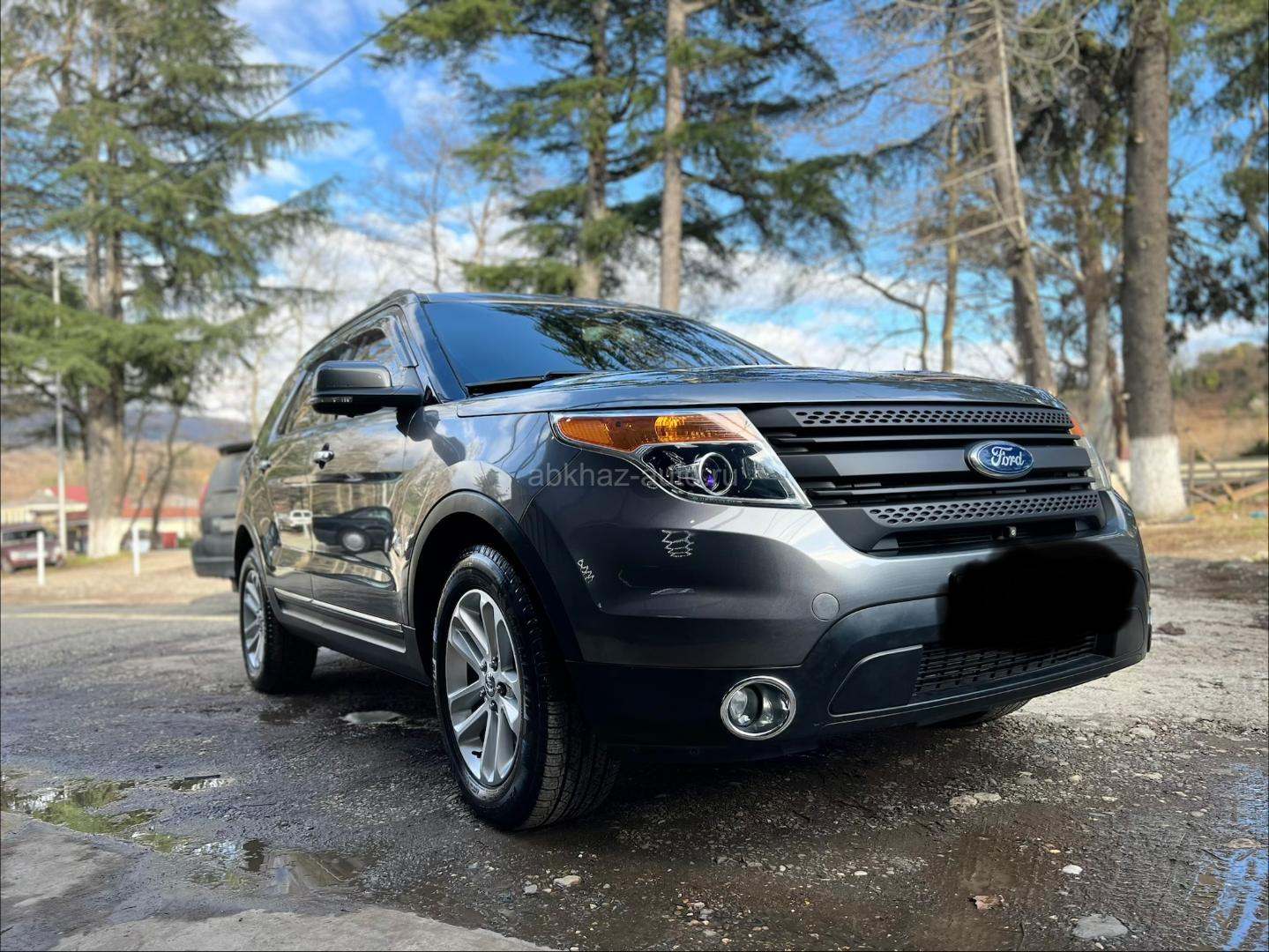 Ford Explorer