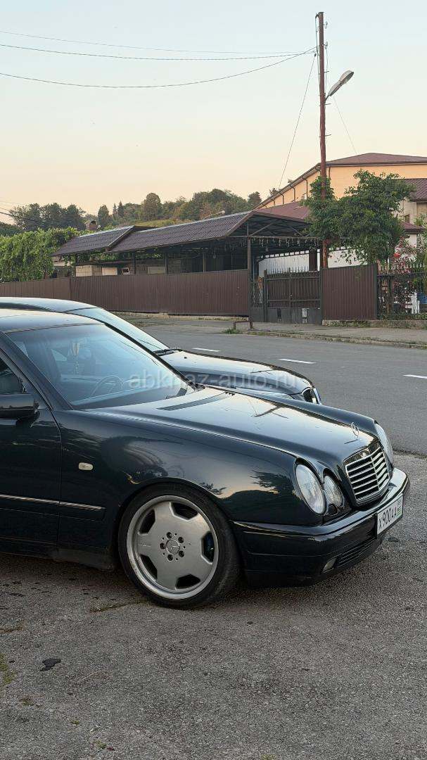 Mercedes-Benz E-Класс