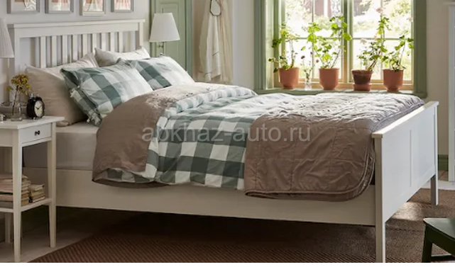 кровать Икея Хемнес