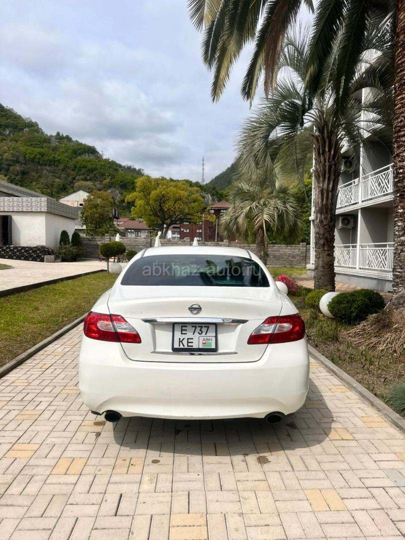 Nissan Fuga