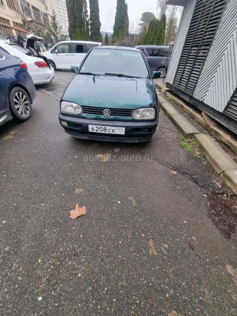 Volkswagen Golf