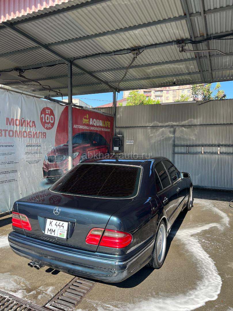 Mercedes-Benz E-Класс