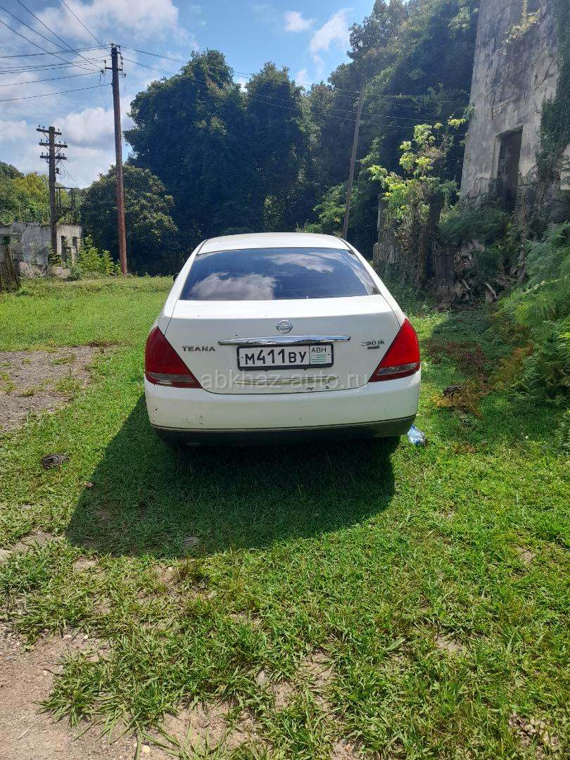 Nissan Teana