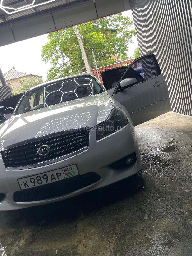 Nissan fuga