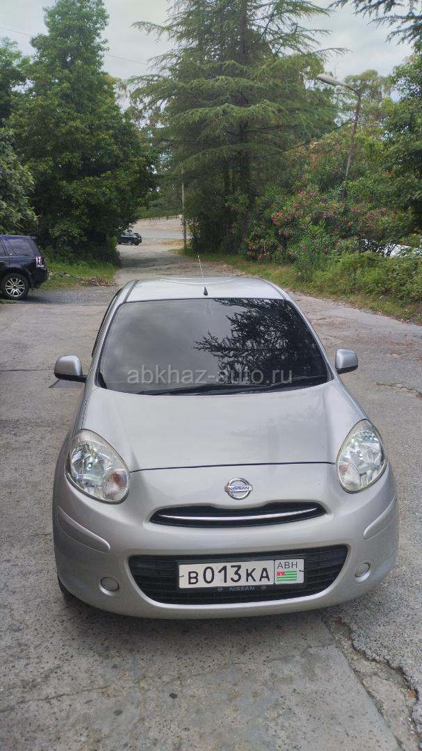 Nissan March
