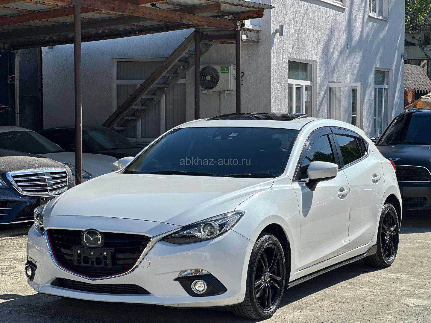 Mazda Аxela