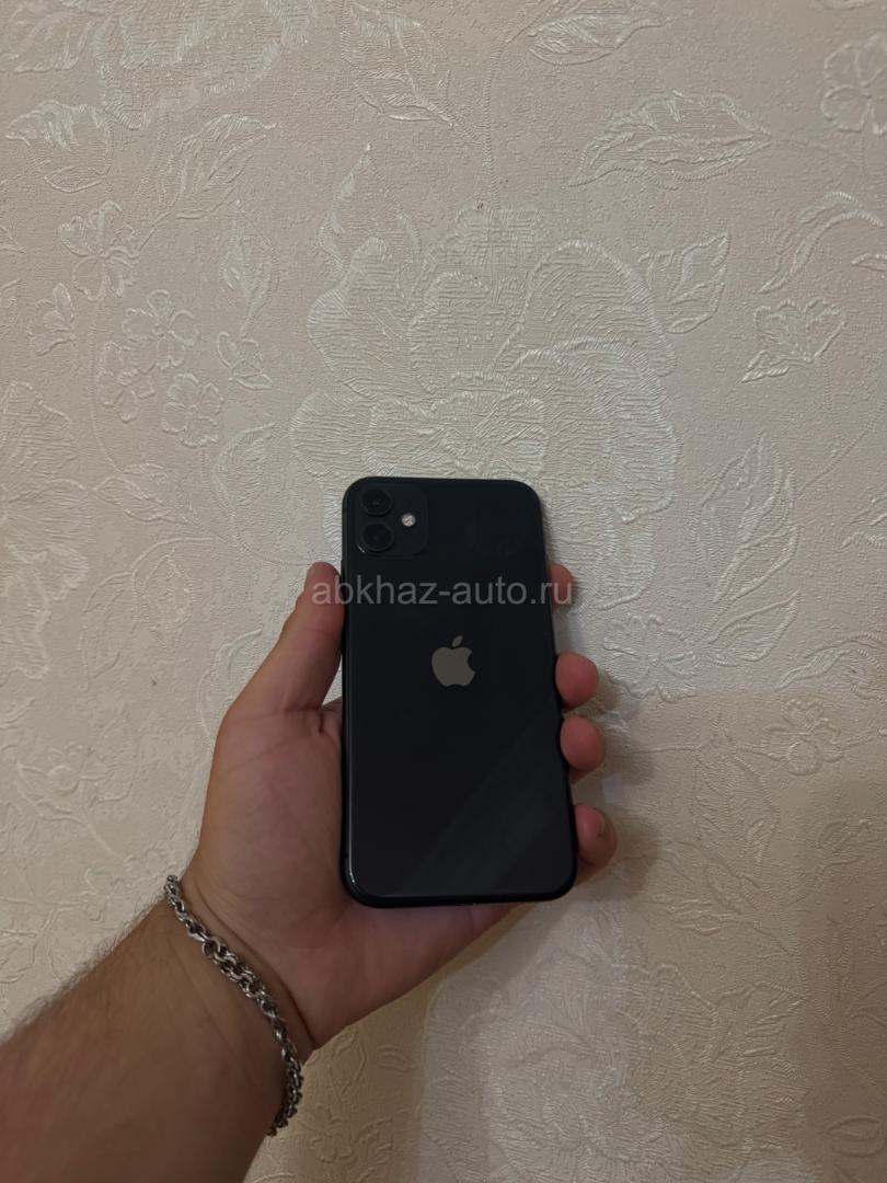 iPhone 11