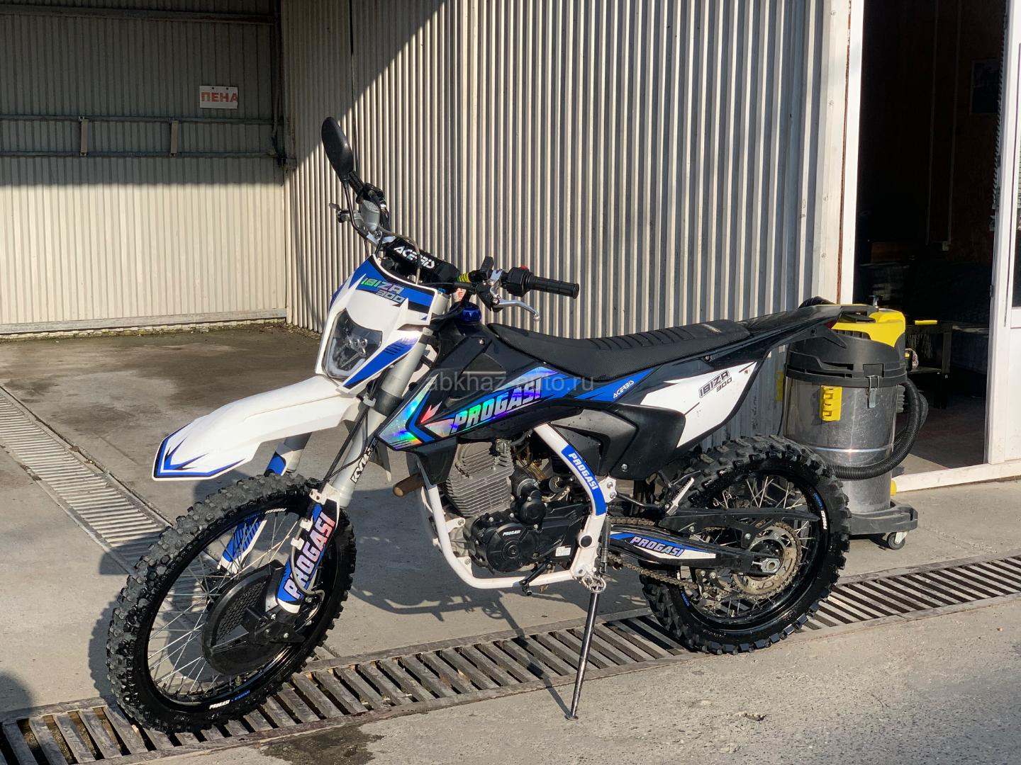 ATV A7-003E