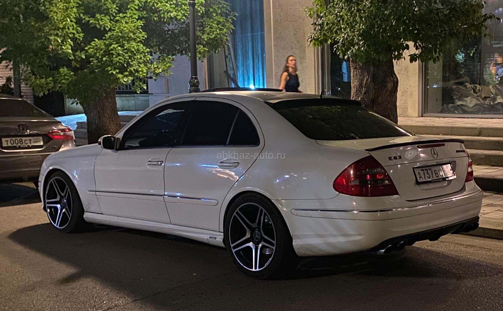 Mercedes-Benz E-Класс