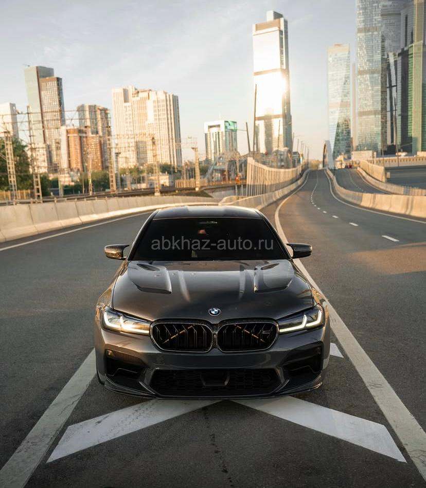 BMW M5
