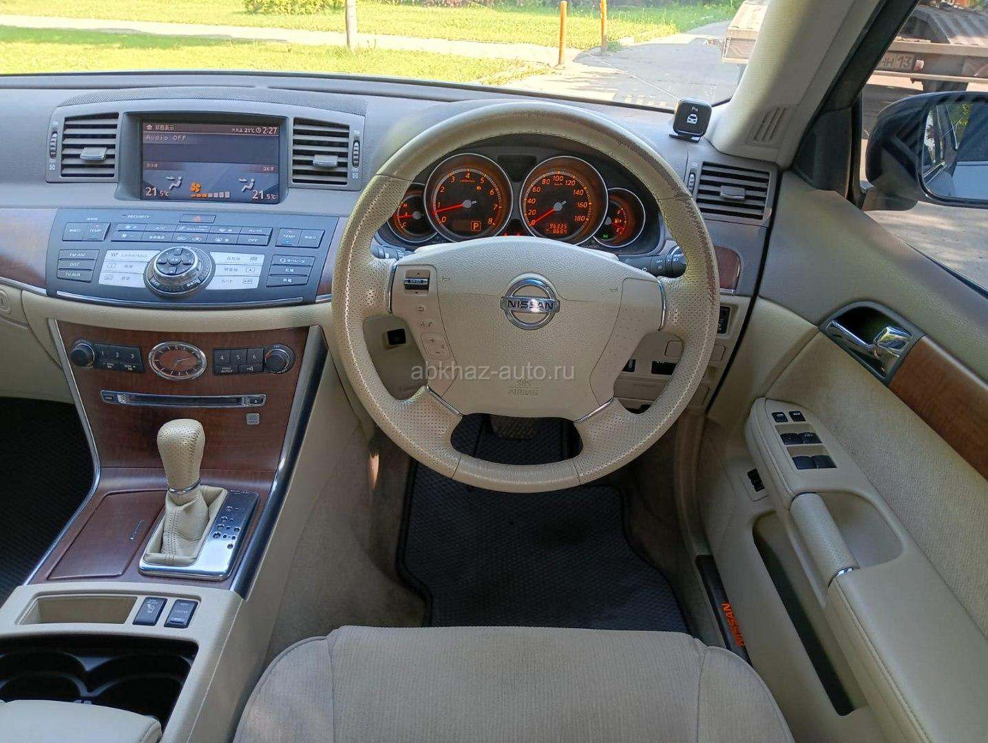 Nissan Fuga