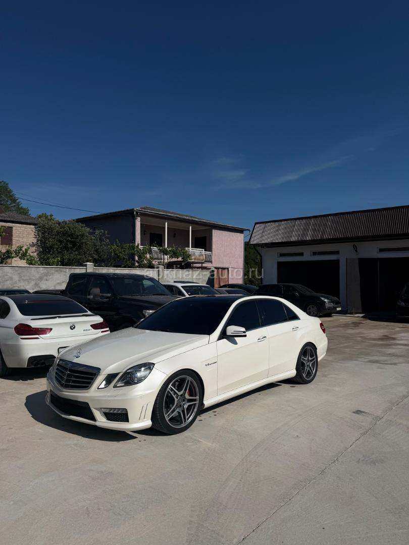 Mercedes-Benz E-Класс