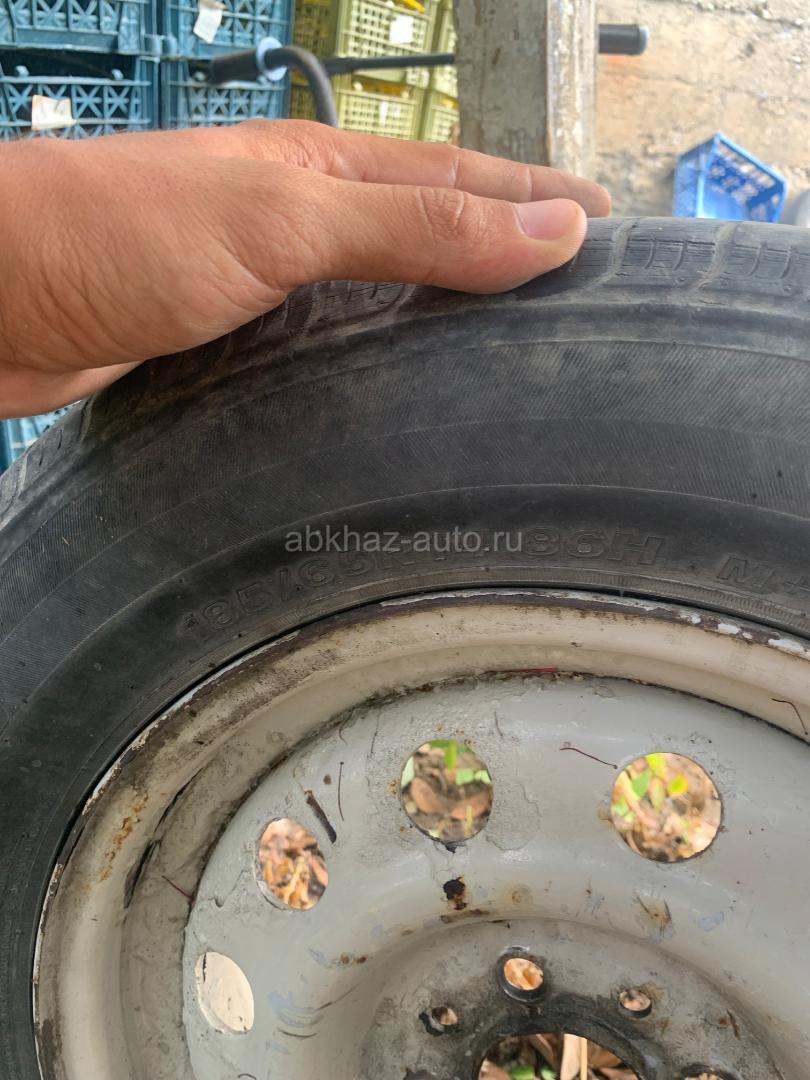 Шины р14 2 пары от дам за 2500 срочно