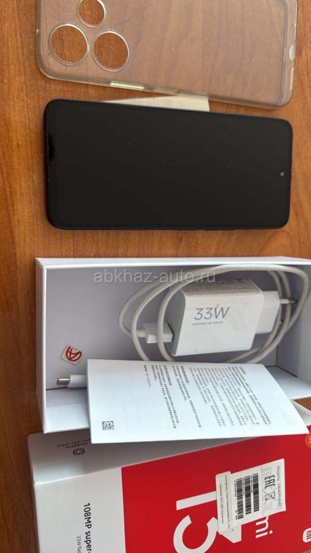 Продам телефон redmi 13