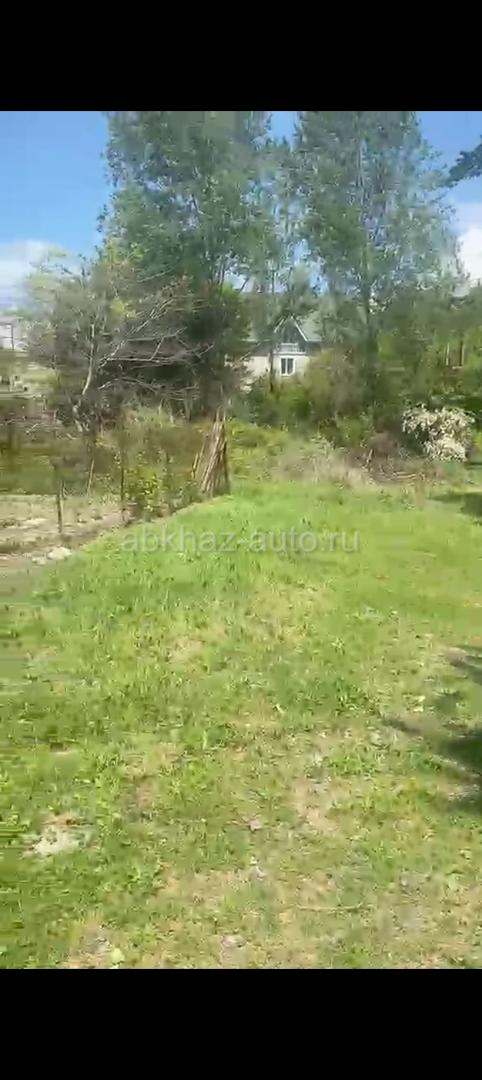 Прадаю цандрипше 6 сотак в центре рядом с речькай