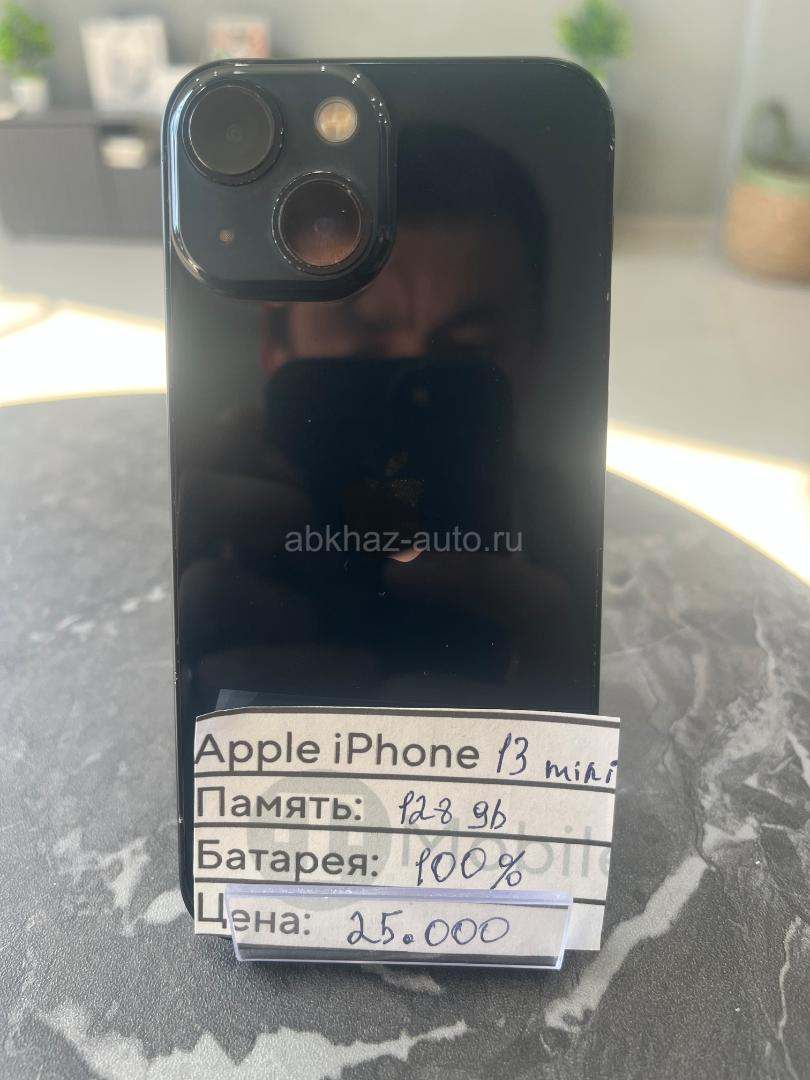iPhone 13 mini