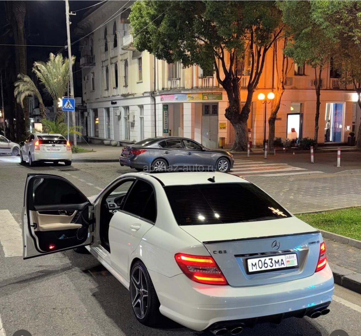 Mercedes-Benz C-Класс