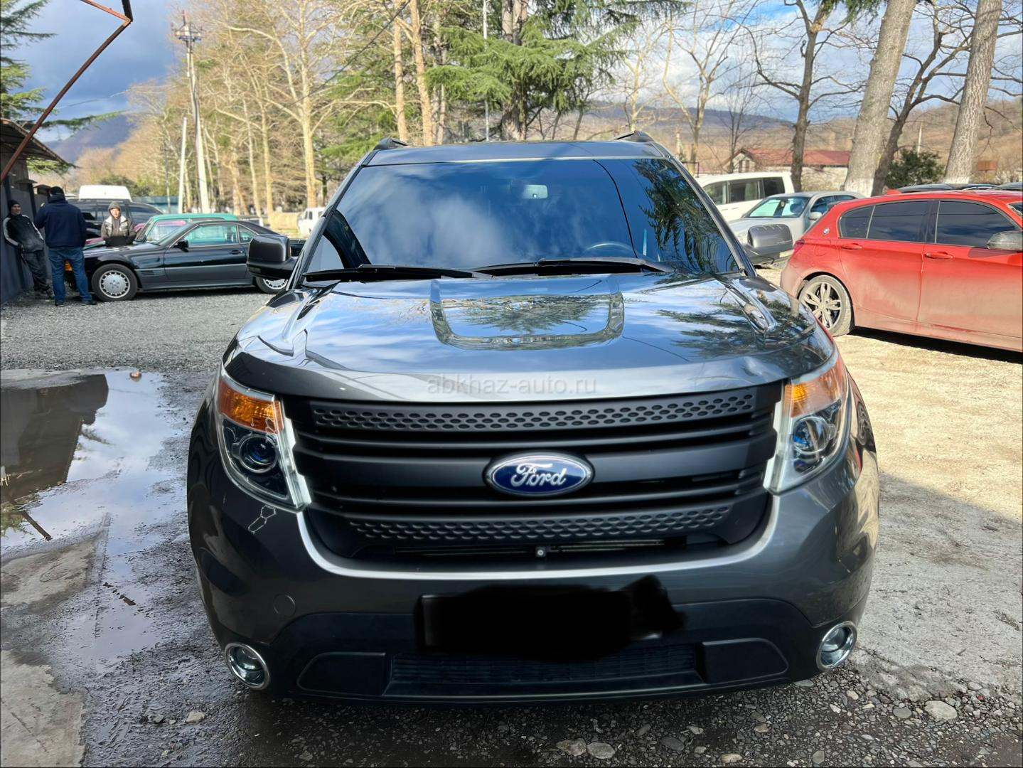Ford Explorer