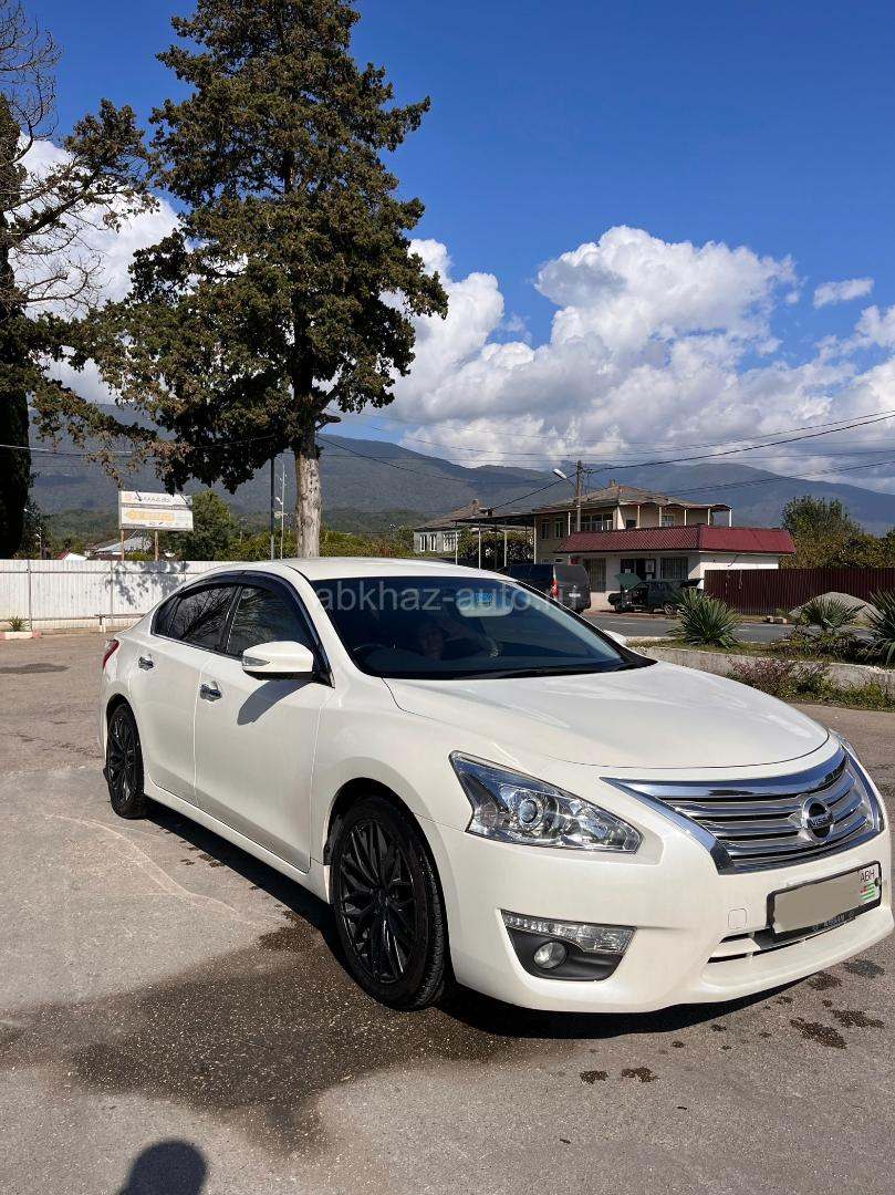 Nissan Teana