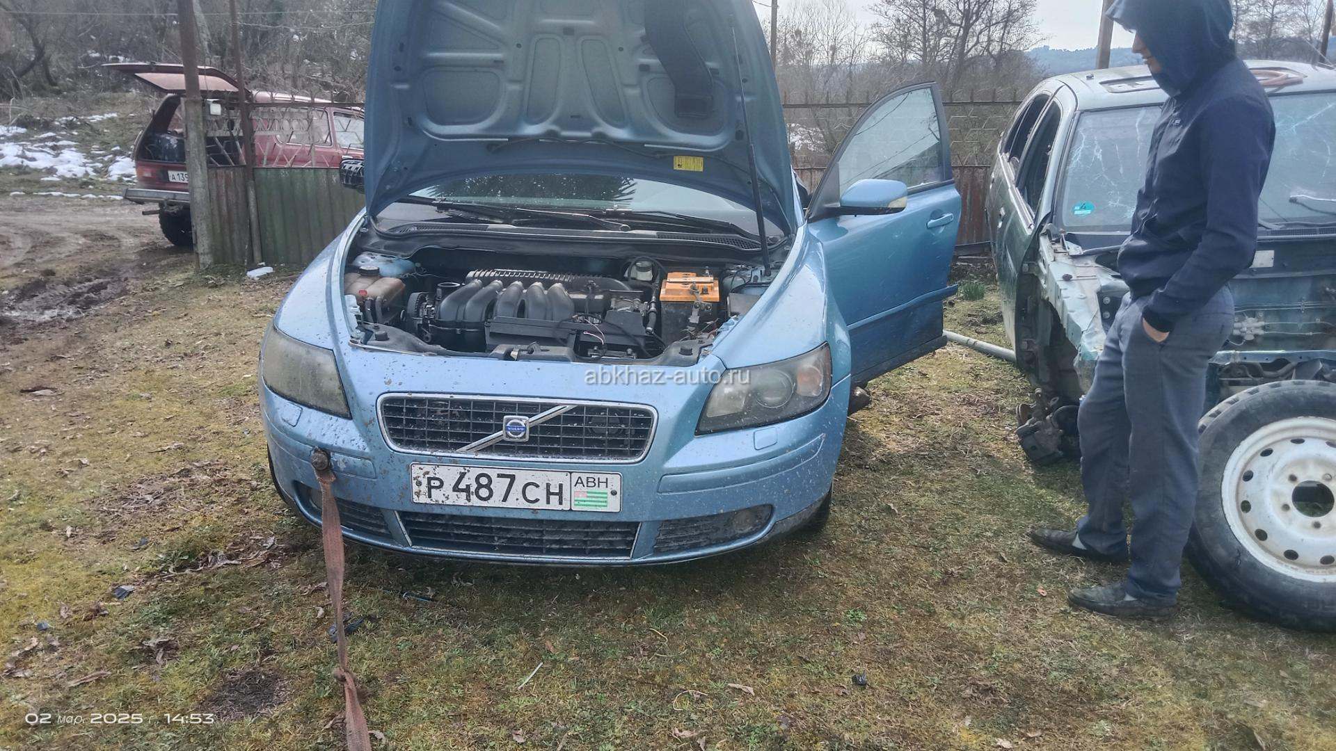Volvo V40