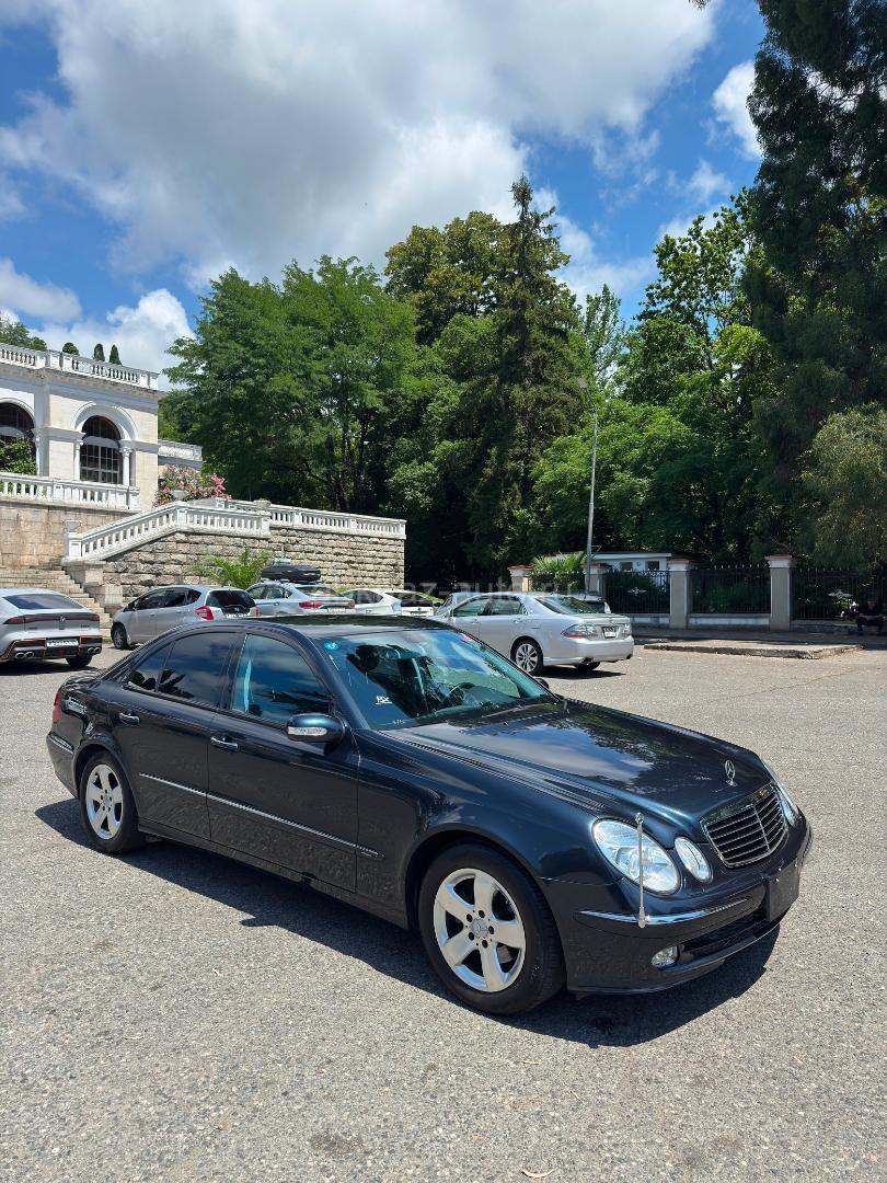 Mercedes-Benz E-Класс