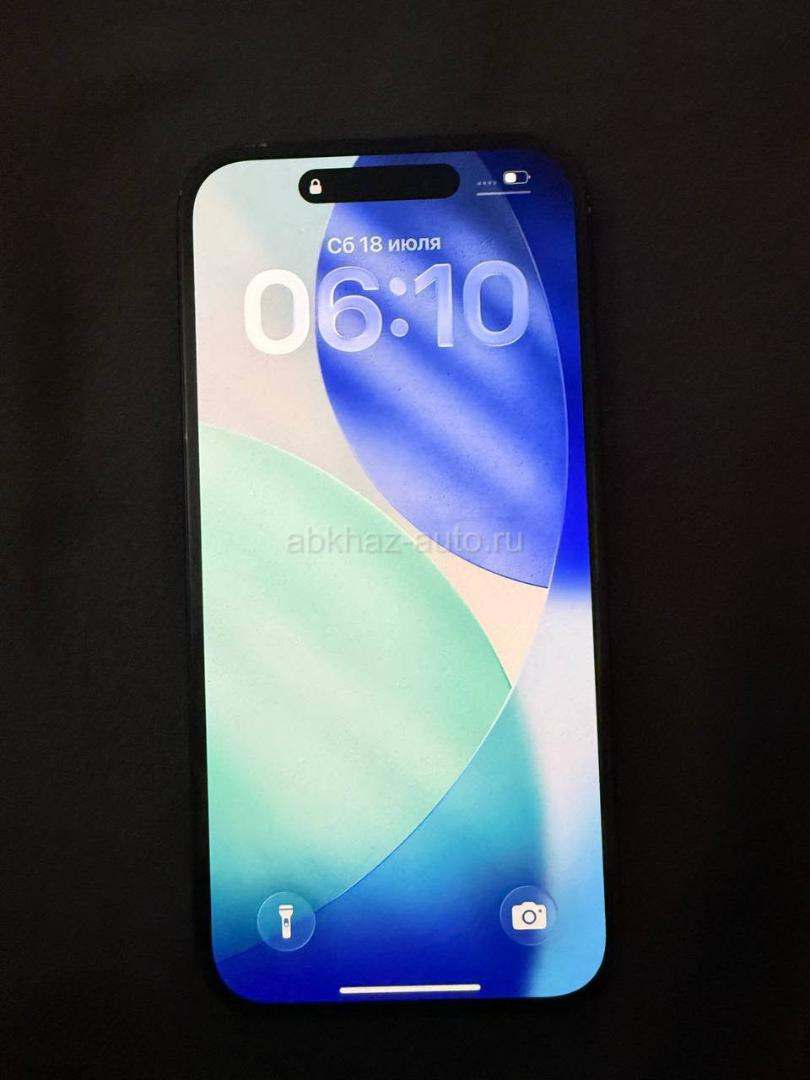iPhone 16