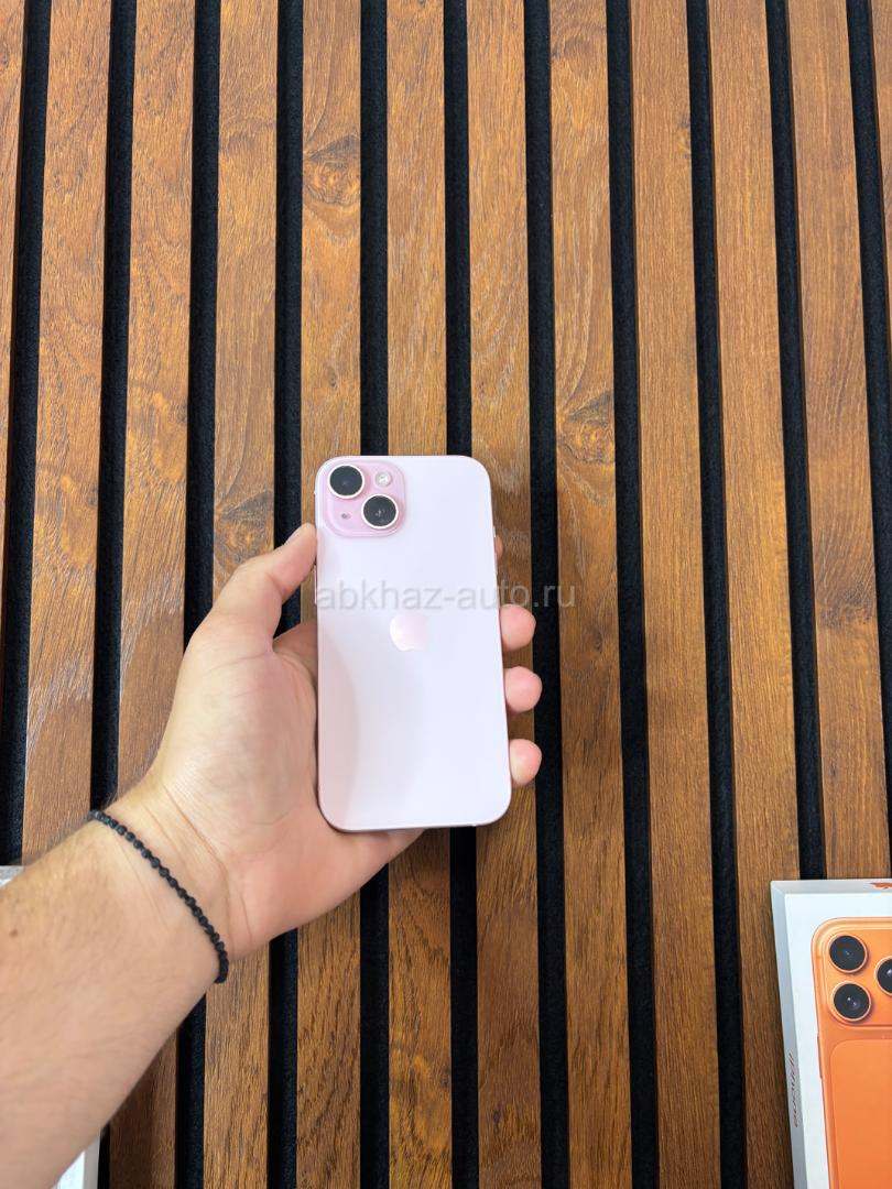 iPhone 15 128 GB