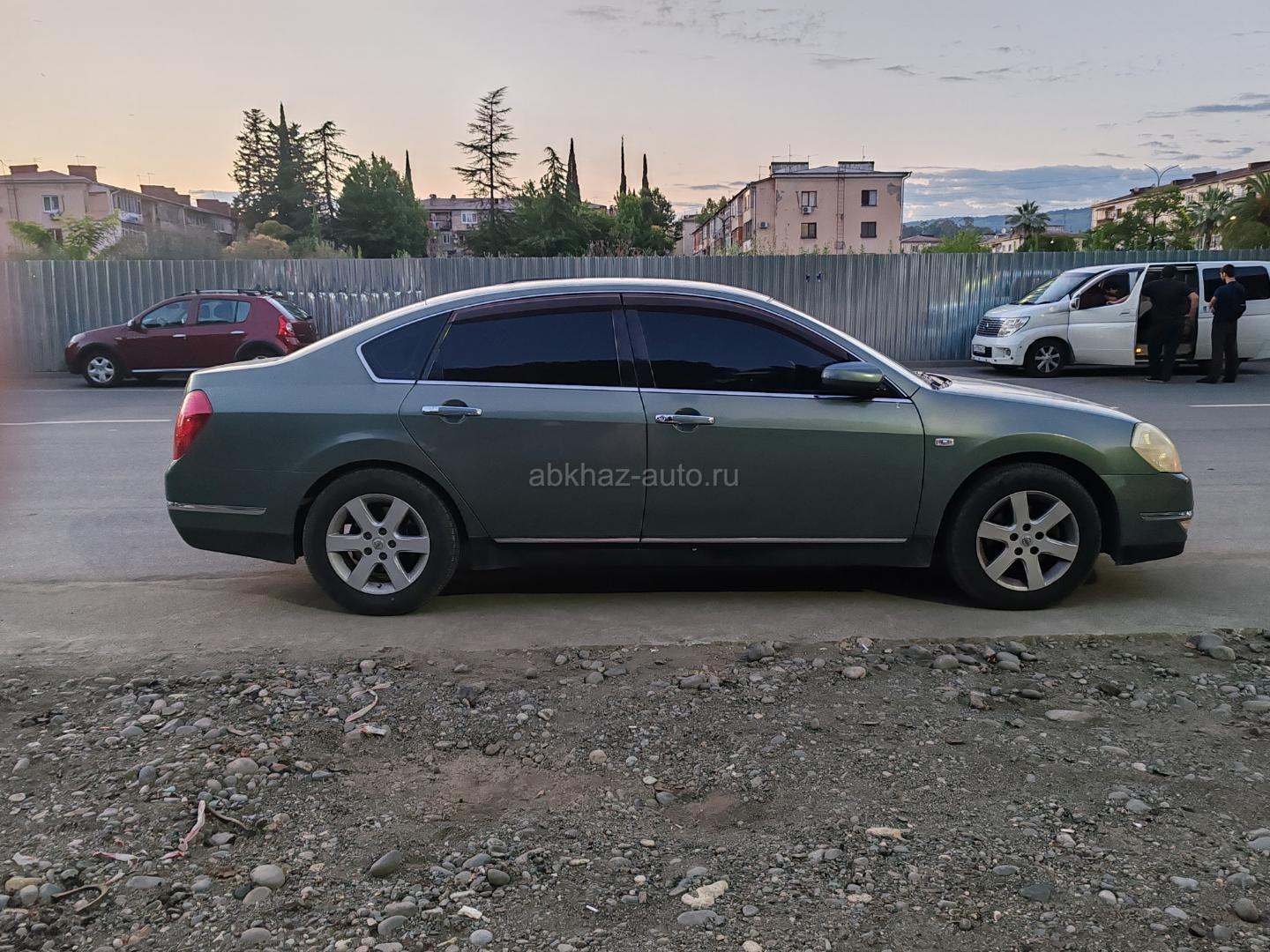 Nissan Teana
