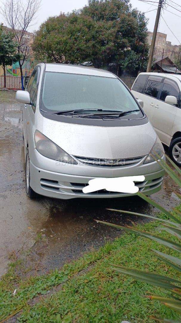 Toyota Estima