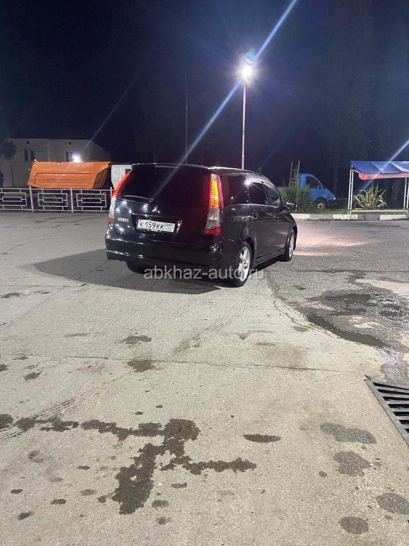 Mitsubishi Grandis
