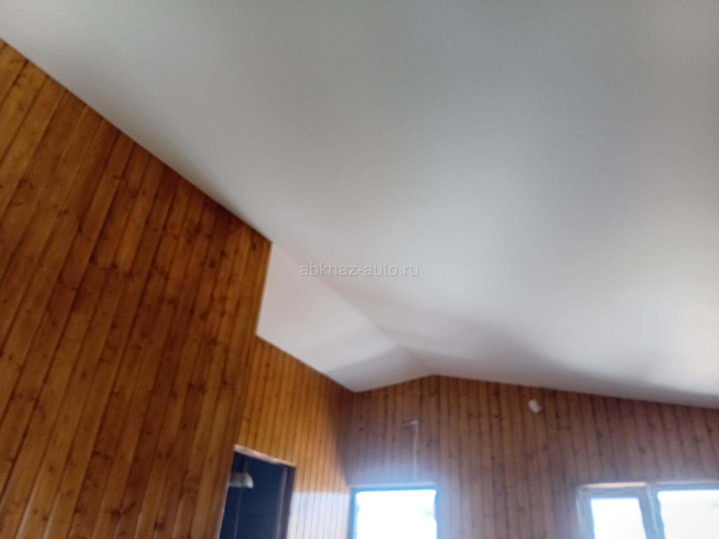 Натяжные потолки
